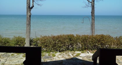 Exclusive Island Getaway for Boat Owners ~ An Outstanding Secluded Experience ~