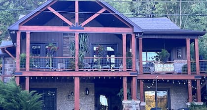 2of2 Bedroom Suites Overlooking Lake Barkley Old Kuttawa w/ golf cart