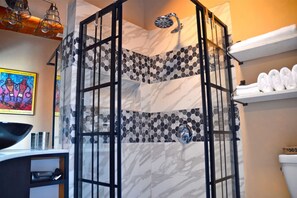 صورة غير مصنفة، 4 من 23، زرّ