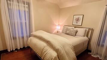 4 habitaciones, tabla de planchar con plancha y wifi gratis