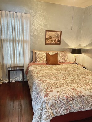 4 habitaciones, tabla de planchar con plancha y wifi gratis