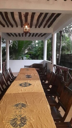 Tägliches inbegriffenes einheimisches Frühstück