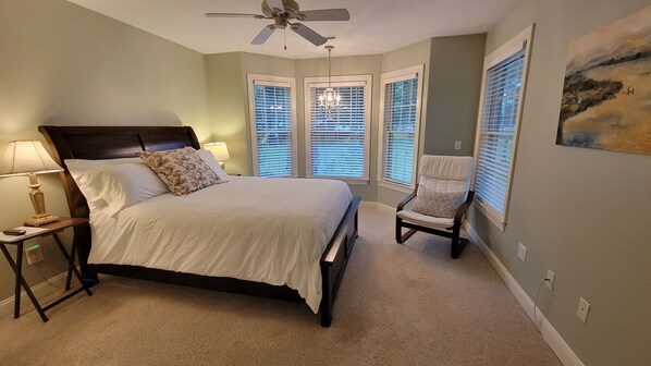 2 bedrooms, WiFi, bed sheets, wheelchair access