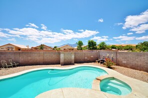 Et oppvarmet basseng