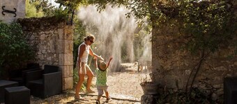 Les Cabanes des Chateaux