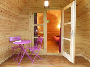 Chalet, Shared Bathroom | Terrace/patio - Les Cabanes des Chateaux (Valloire-sur-Cisse)