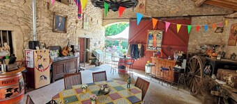 阿拉萌克洛斯酒店