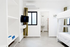 2 多间卧室、熨斗/熨衣板、旅行婴儿床、WiFi