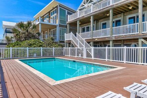 A heated pool - ☀️As Good As It Gets-Oceanfront Home w/Private Pool☀️ (Kure Beach)
