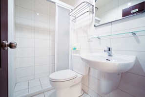 Vierbettzimmer | Badezimmer