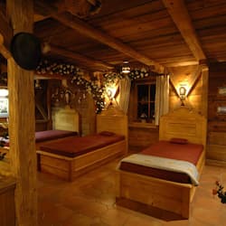 Körperbehandlungen, Aromatherapie, Ganzkörperwickelbehandlung