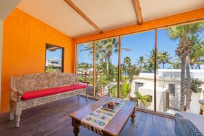 Interior - San Pedro 5-bedroom, 4-bathroom Villa Opal, ocean views, concierge onsite (San Pedro)