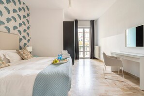 2 bedrooms - Central Station 2 - Apartment with Terrace, Florence (Firenze)