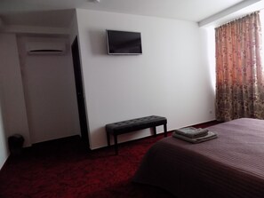 1 bedroom, WiFi, bed sheets - Colosseum Residence - Double room - Double (București)