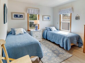 2 عدّة غرف نوم وواي فاي وملاءات أسرّة