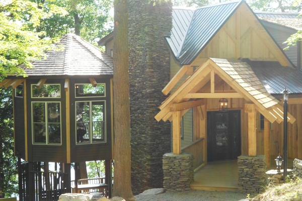 Paul's Lodge.... a new timberframe spa in the quiet forest on Skaneateles Lake