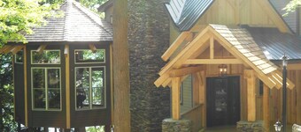 Timberframe Spa Lodge in the woods on Skaneateles Lake, NY