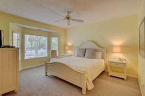 4 Schlafzimmer, Bügeleisen/Bügelbrett, Internetzugang, Bettwäsche