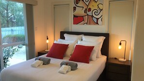 2 bedrooms, iron/ironing board, WiFi, bed sheets