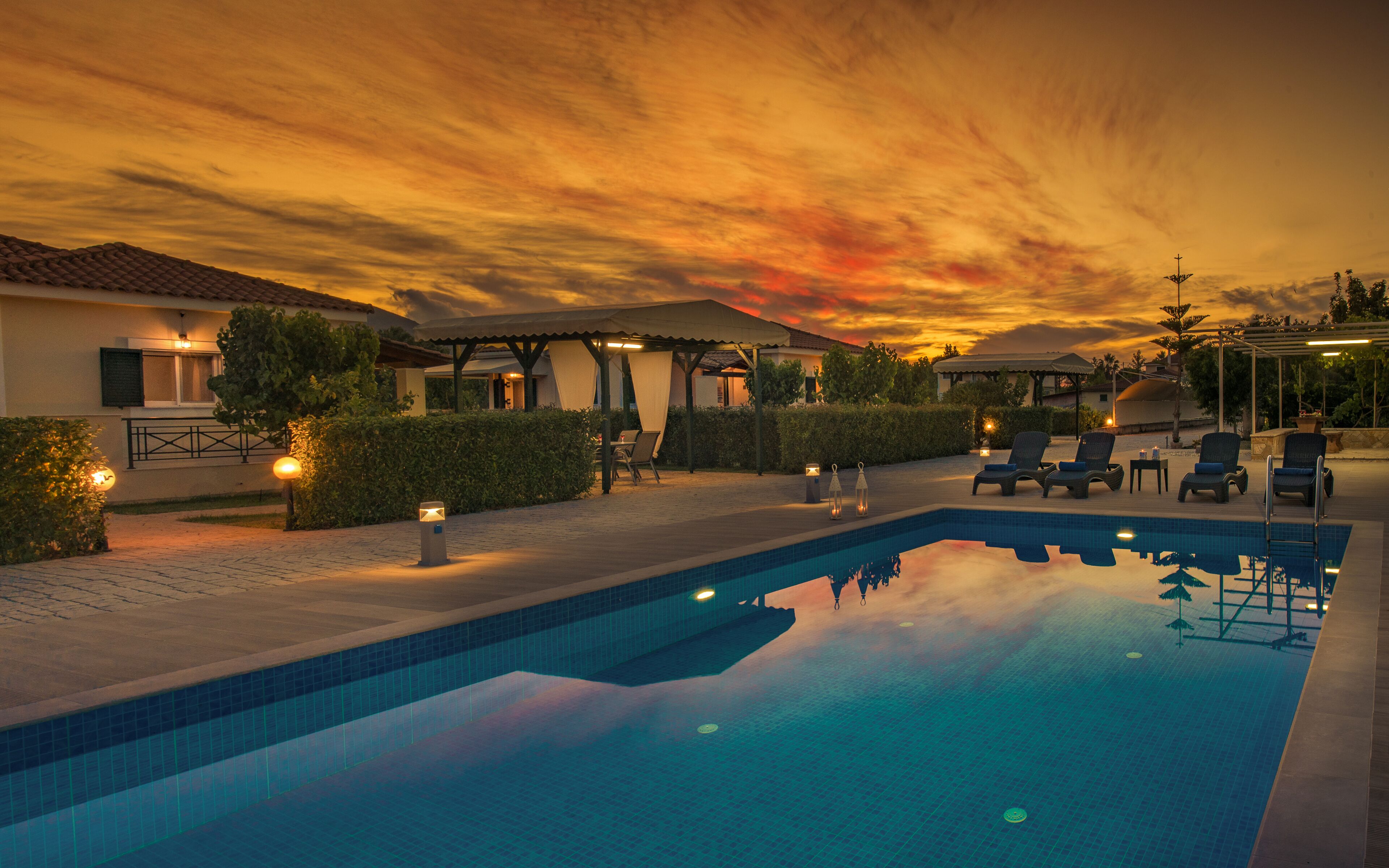 Seasonal outdoor pool