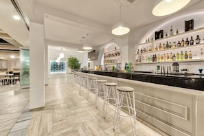 Bar (en la propiedad)