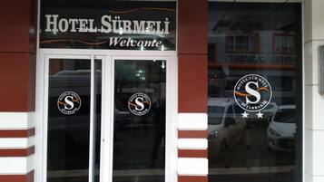 Majoituspaikan sisäänkäynti