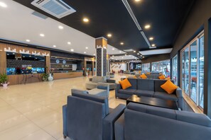 Lobby sitting area - Zeyda Kemer Hotel  (Kemer)