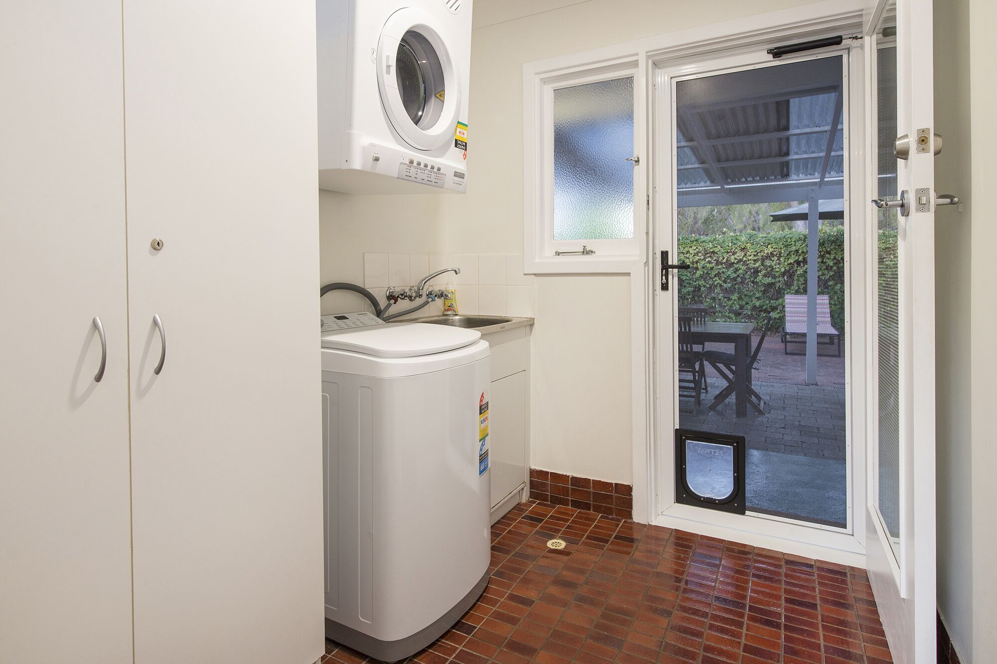 Dunsborough Cottage in Peron Ave — image 2