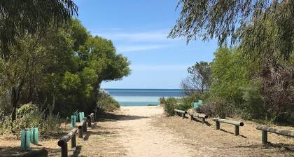 Dunsborough Cottage dans Peron Ave