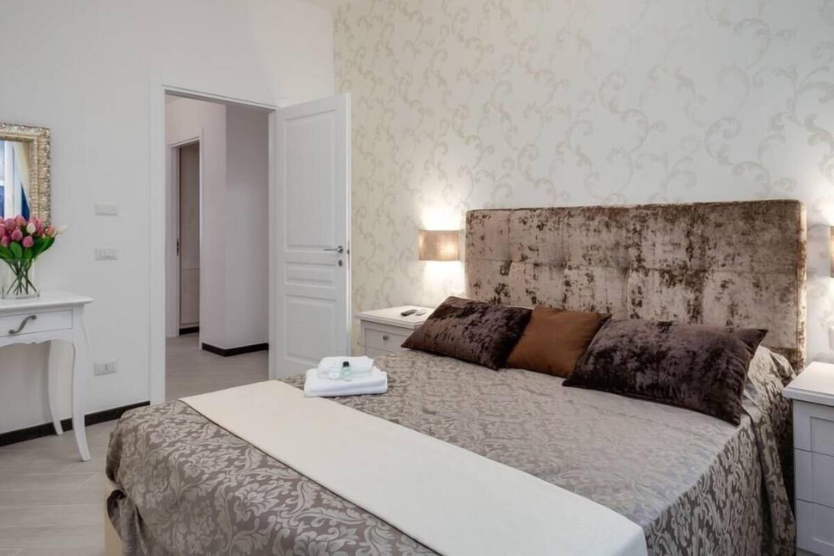 Habitació doble Comfort, amb bany privat (Camera 1) | Caixa forta a l'habitació 