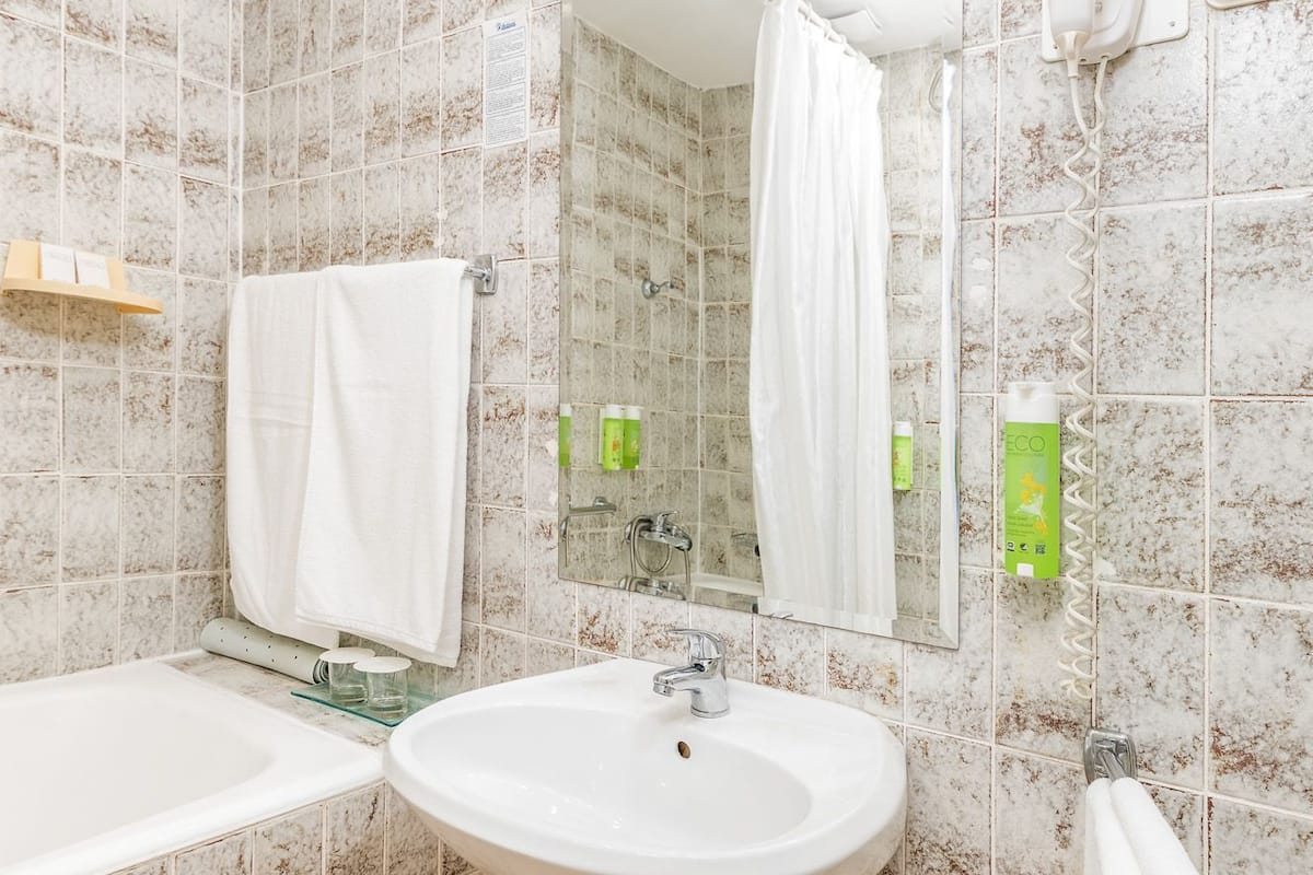 double room, balcony, park view | 1 bedroom, minibar, in-room safe, desk