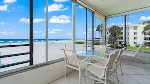 Interior - Island House Beach Resort 3S (Siesta Key)