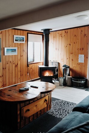 Interior - Rustic Retreat Esperance (Castletown)