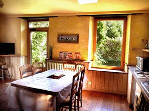 Standard Apartment, Park View (Naoned) | Shared kitchen