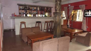Bar (en el alojamiento)