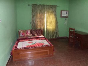 Deluxe Room - Tajmahal Hotels (Lagos)