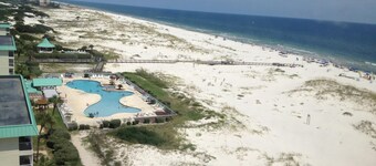 Direct Beachfront 2br/2ba + Private Balcony + Newly Renovated + Beach and Pools