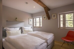 Villa Apartment Brünnstein | Individually decorated, individually furnished, desk, free WiFi - Villa Wohnlich (Oberaudorf)