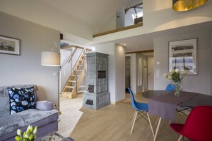Villa Apartment Brünnstein | Individually decorated, individually furnished, desk, free WiFi - Villa Wohnlich (Oberaudorf)