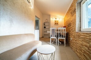 Panoramic Double Room | Living area | Flat-screen TV, DVD player - Apartments Vukovic (Kotor)