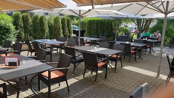 Sundeck