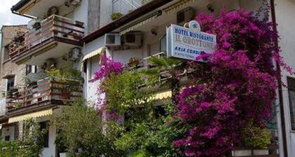 Hotel Il Grottone