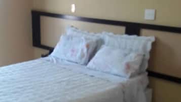 Basic Double Room Single Use | 1 bedroom, minibar, free WiFi, bed sheets