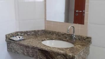 Basic Double Room Single Use | Bathroom | Shower, free toiletries, hair dryer, towels