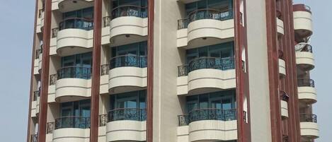 Front of property – evening/night