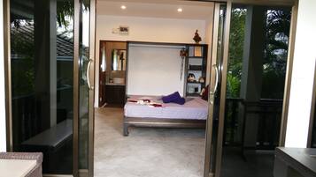 2 habitaciones, cuna de viaje, wifi gratis y ropa de cama