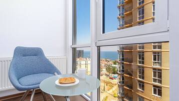 Deluxe Condo, Kitchen | Water view