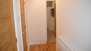 Interior - London Bridge Apartment (London)