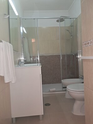 أحواض استحمام، مناشف