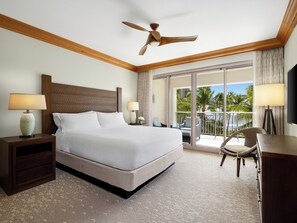 Fer et planche à repasser, lit parapluie, Wi-Fi gratuit, draps fournis